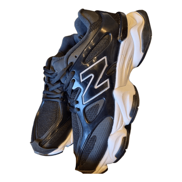 New Balance juodi sportbačiai