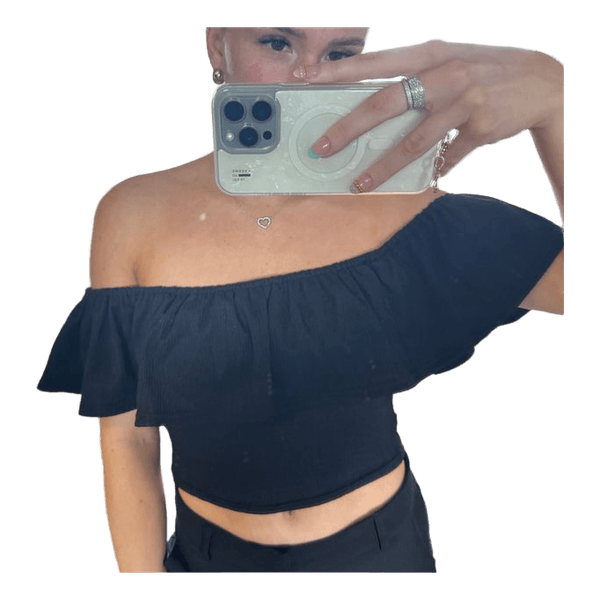 Musta crop top
