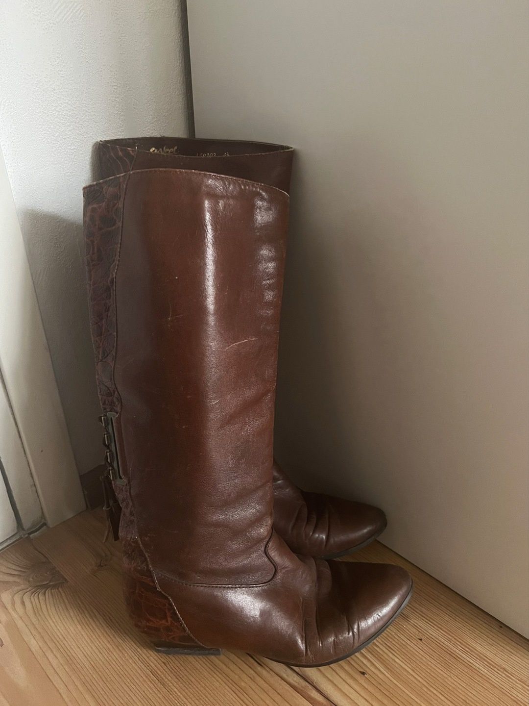 Askel boots