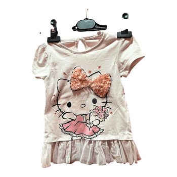 Dažādas drēbītes mazajai dāmai