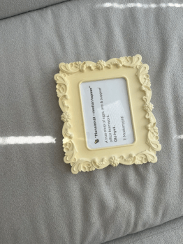 Decorative photo frame