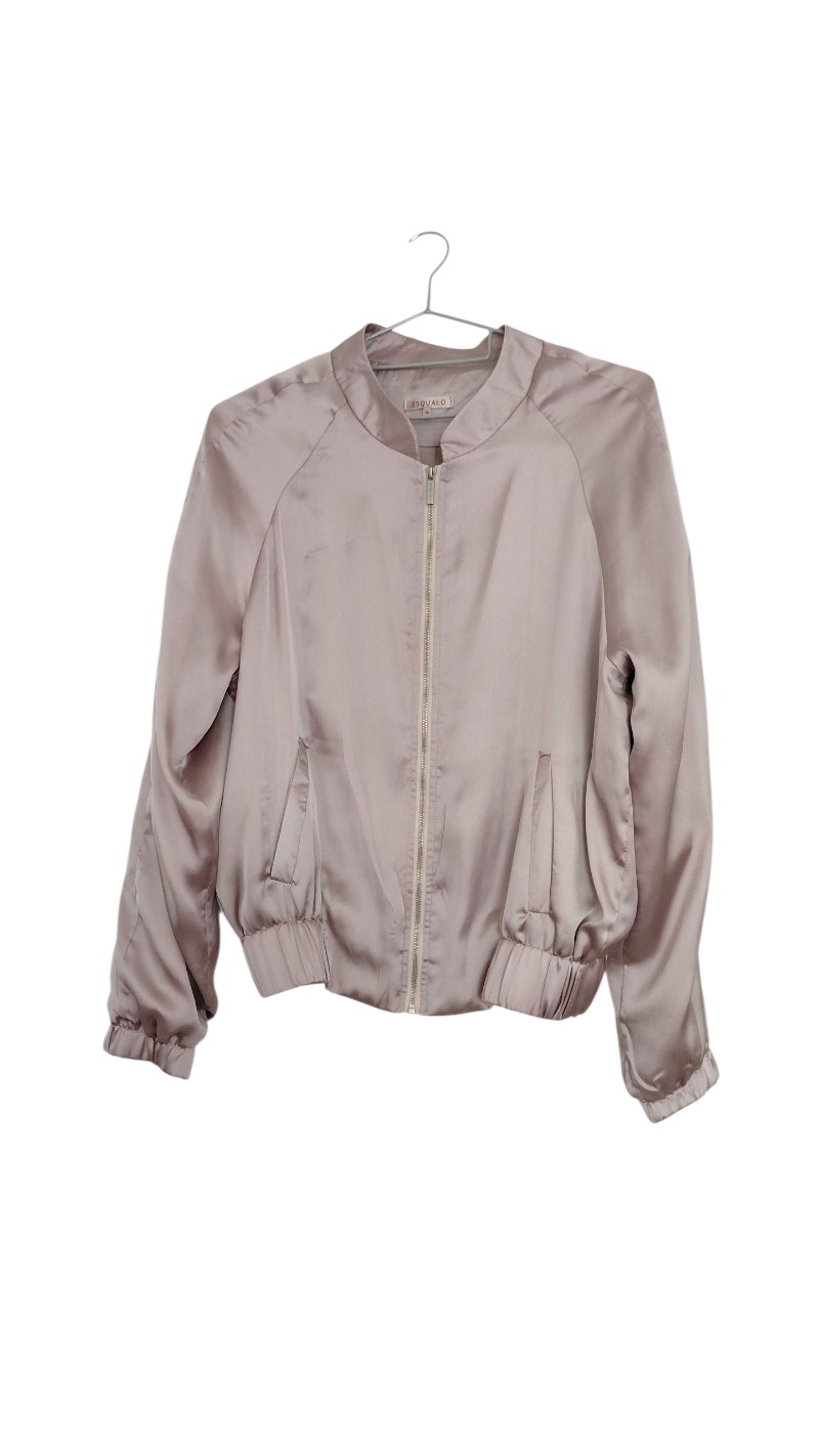 Beige bomber-takki
