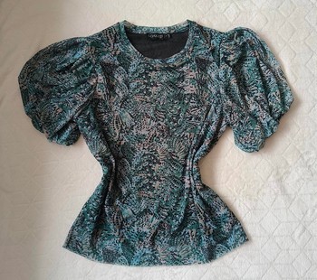 Green patterned mesh top