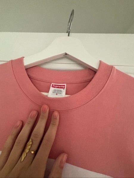 Coral supreme t-shirt