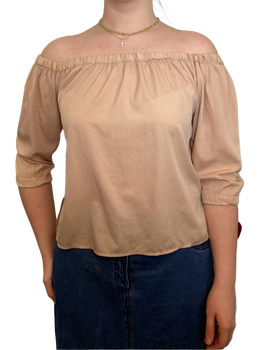 Off-shoulder paita