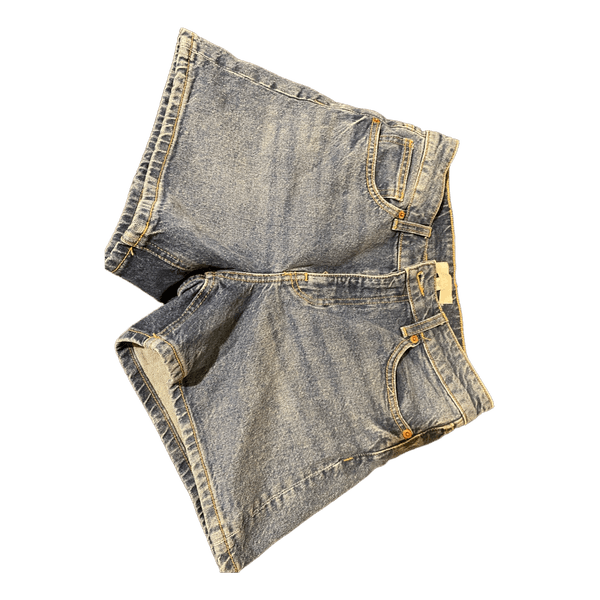 Blå denim shorts