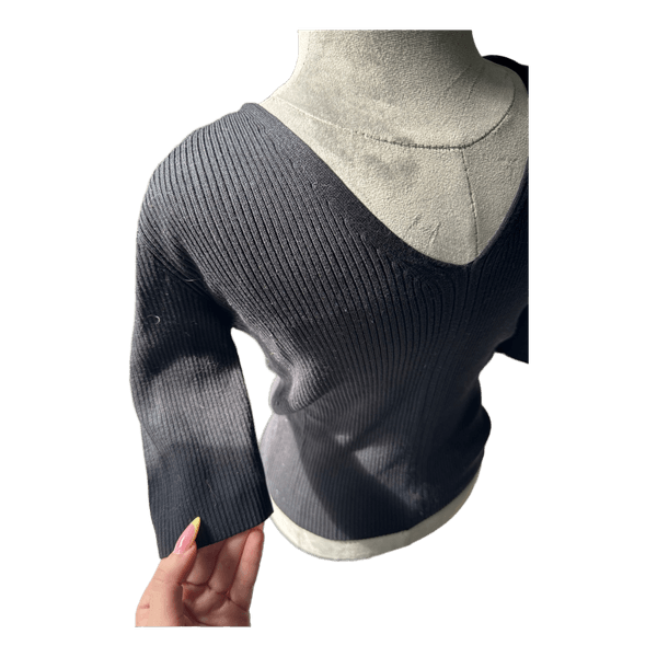 Black ribbed top