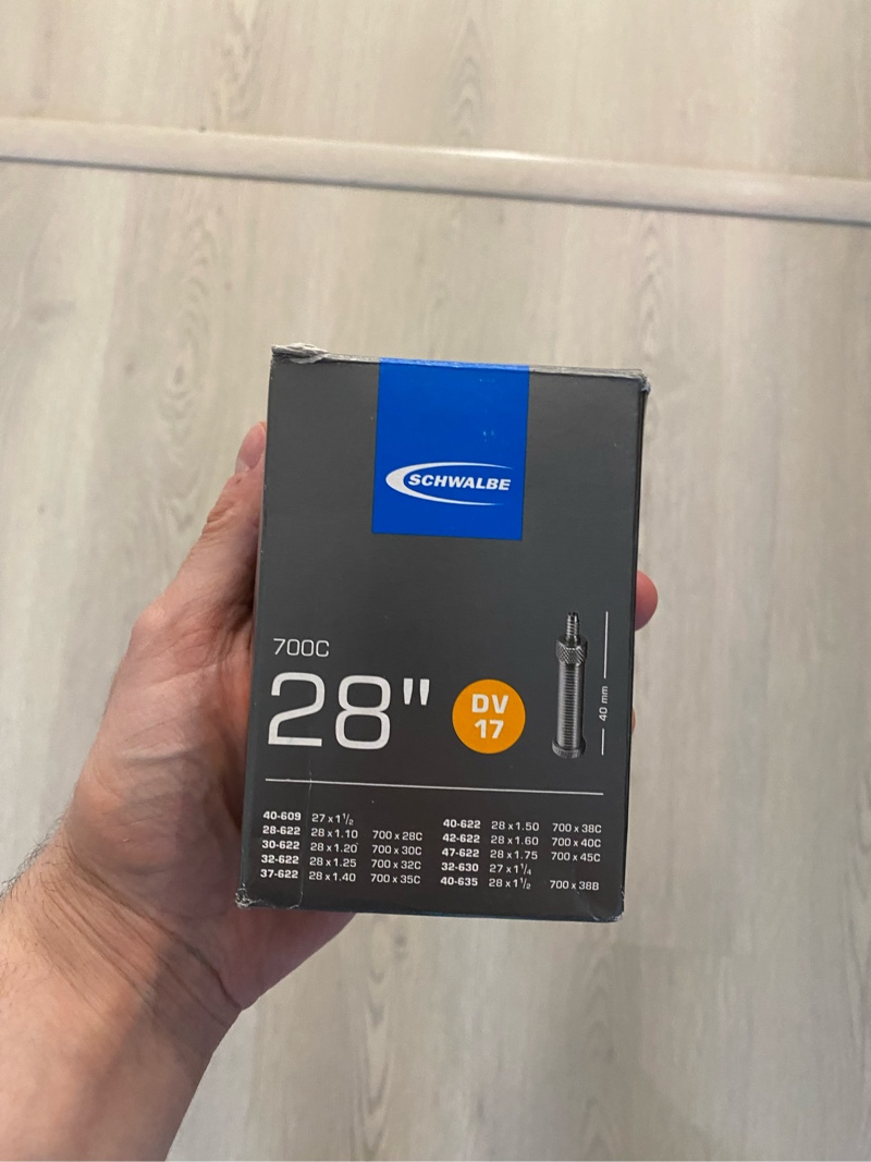 Schwalbe 28x700C DV17 pyörän sisäkumi 