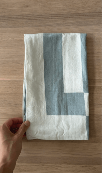 H&M Blue / White Cotton Pillowcase / Size 40 x 60 cm