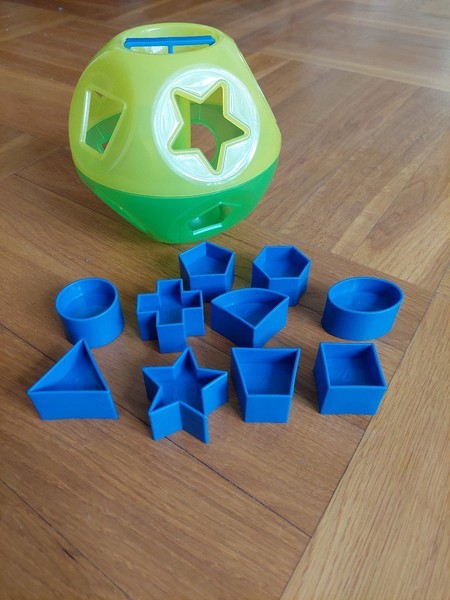 Tupperware palapelipallo
