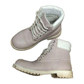 Ellos boots