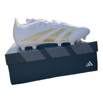 Men’s football boots