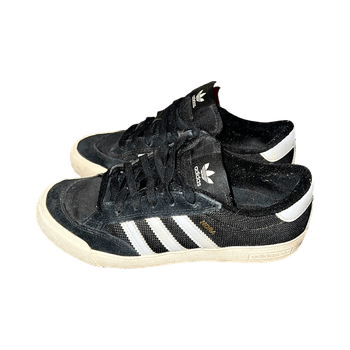 Adidas nora