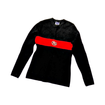 Mustapunainen villaneule