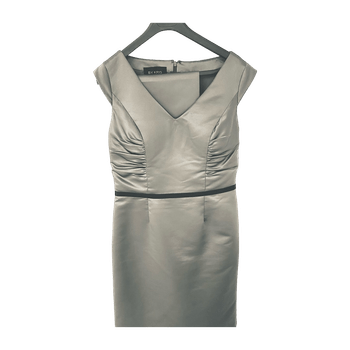 By kris dress