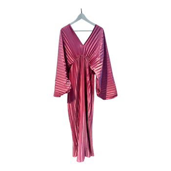 Boohoo satiinimekko