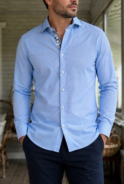 Blue patterned long-sleeved shirt