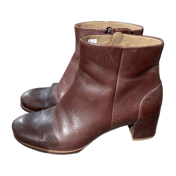 Ecco boots