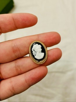 Cameo statement ring vintage inspired