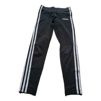 Mustat Adidas leggingsit