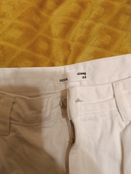 White distressed wide jeans