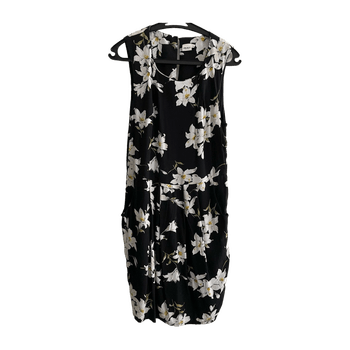 Object dress