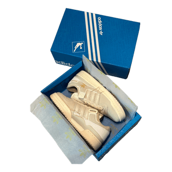 Adidas Forum sneakers