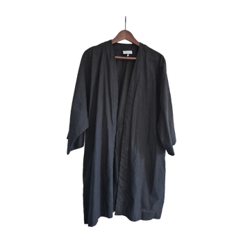 Makia musta kimono 