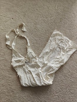 Valkoinen Bershka halterneck-mekko