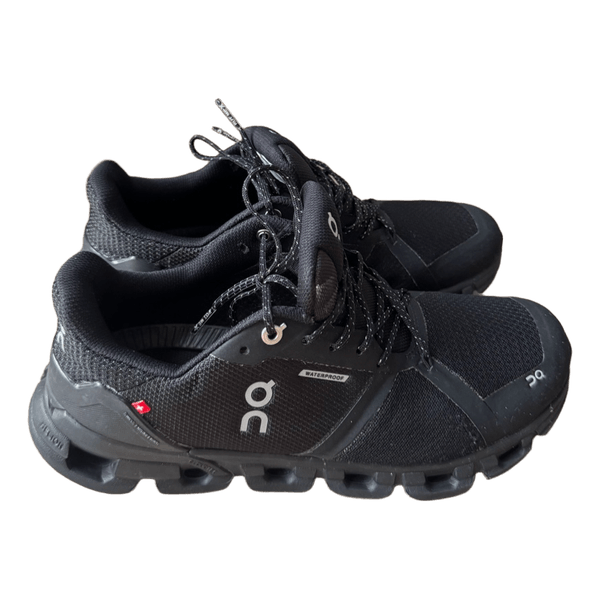 On Cloudflyer Waterproof Running Shoes Black EU 39
