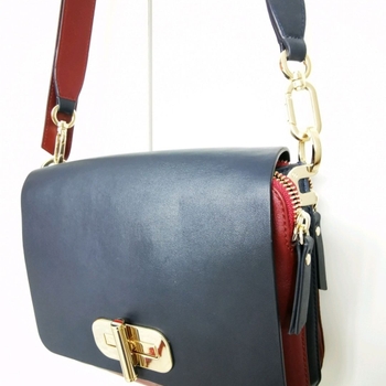 Tommy Hilfiger leather bag