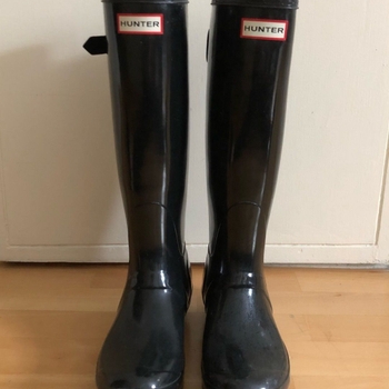 Hunter shoes