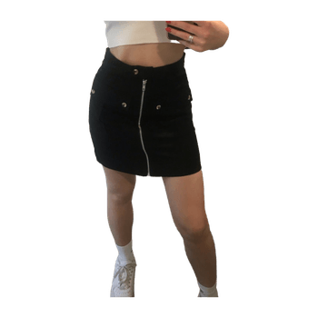black skirt