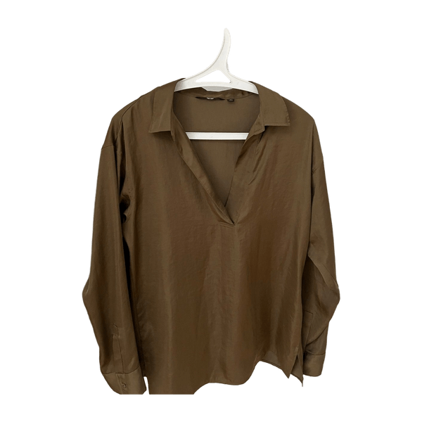 Uniqlo top