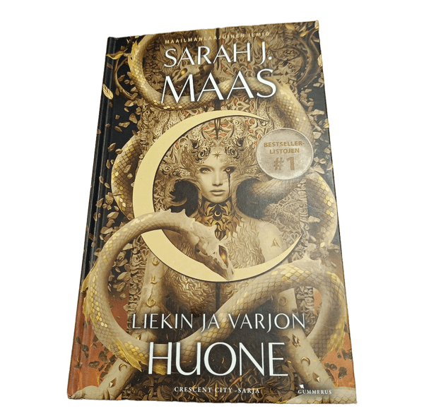 Liekin ja varjon huone. Sarah J.Maas