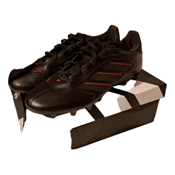 Mustat Adidas jalkapallokengät 46 copat