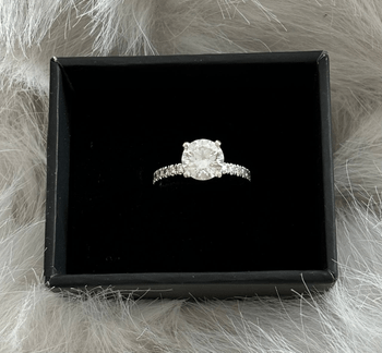 2.01 ct diamond solitaire