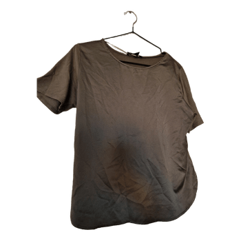 Khaki t-shirt