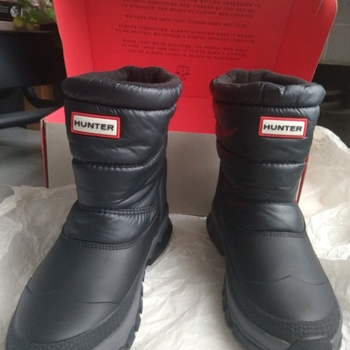 Hunter shoes