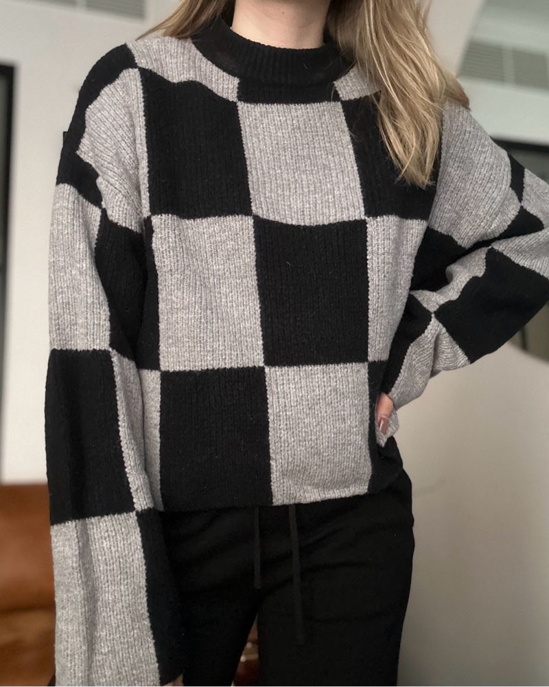 Gina Tricot checkered sweater