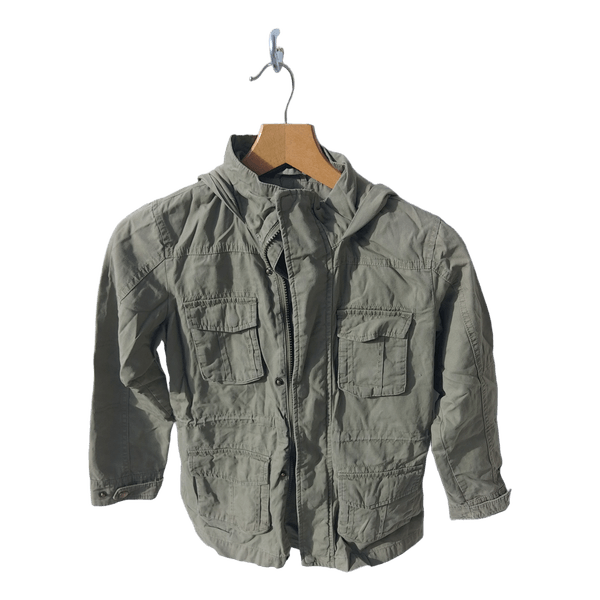 Khaki parkatakki