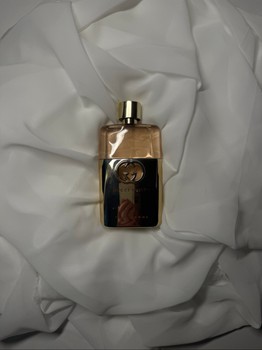 Gucci Guilty perfume