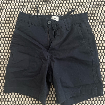 H&M shortsit