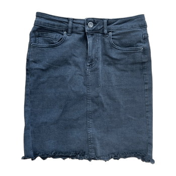 Pieces skirt