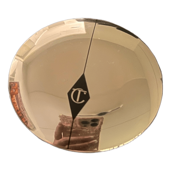 Charlotte Tilbury airbrush flawless finish powder