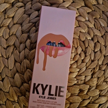 Kylie cosmetics beauty product