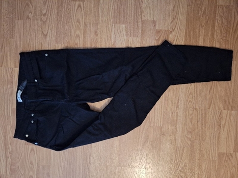 Zara jeans