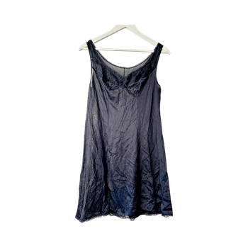 Musta yömekko, vintage