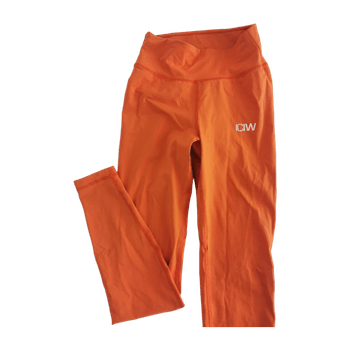 Oranssit treenitrikoot