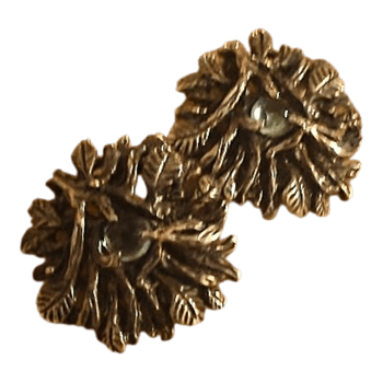 Silver leaf stud earrings topaz